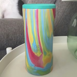 Brumate tie dye slim fit coozie